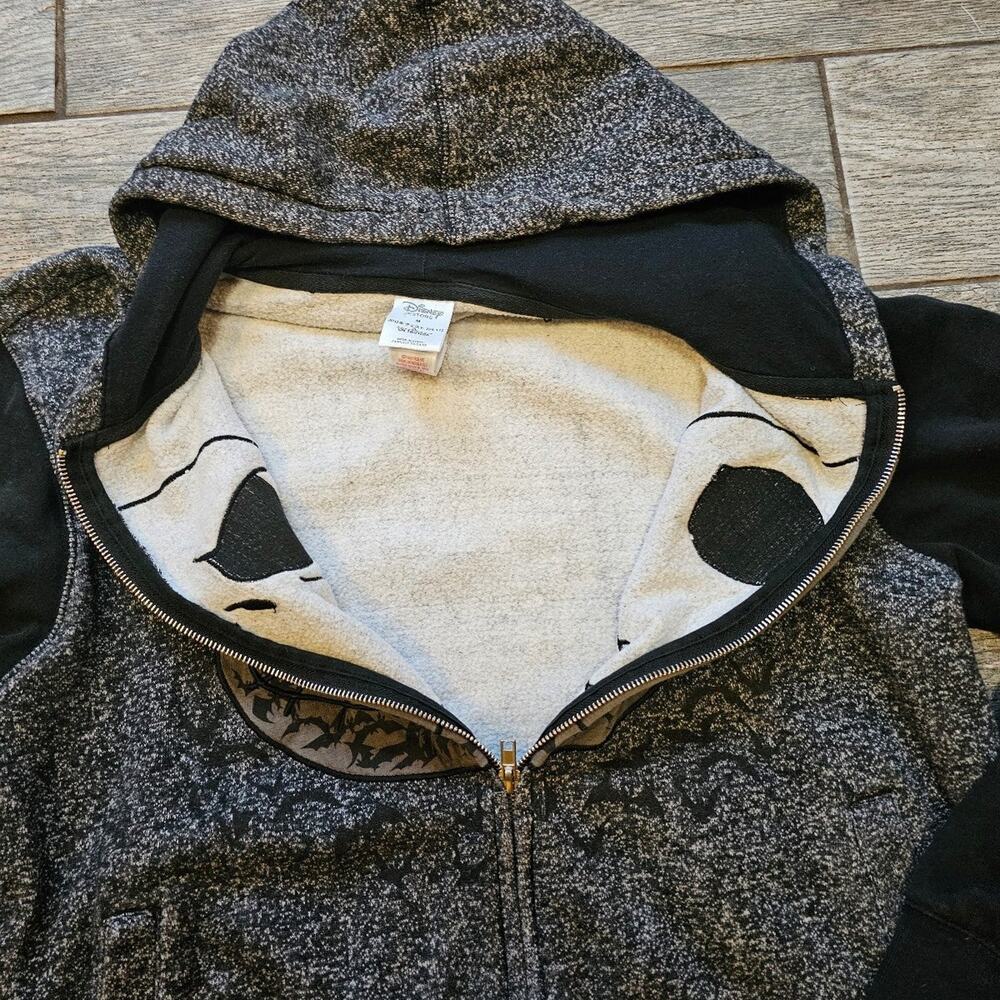 NIGHTMARE BEFORE CHRISTMAS/ JACK SKELLINGTON‎ HOODIE - Picture 6 of 6
